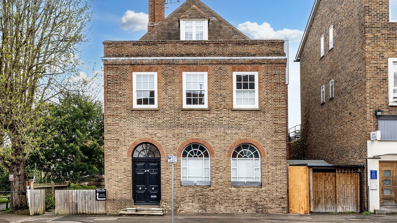 2 bedroom apartment for sale in , 109 Hare Lane, Claygate, Esher, KT10