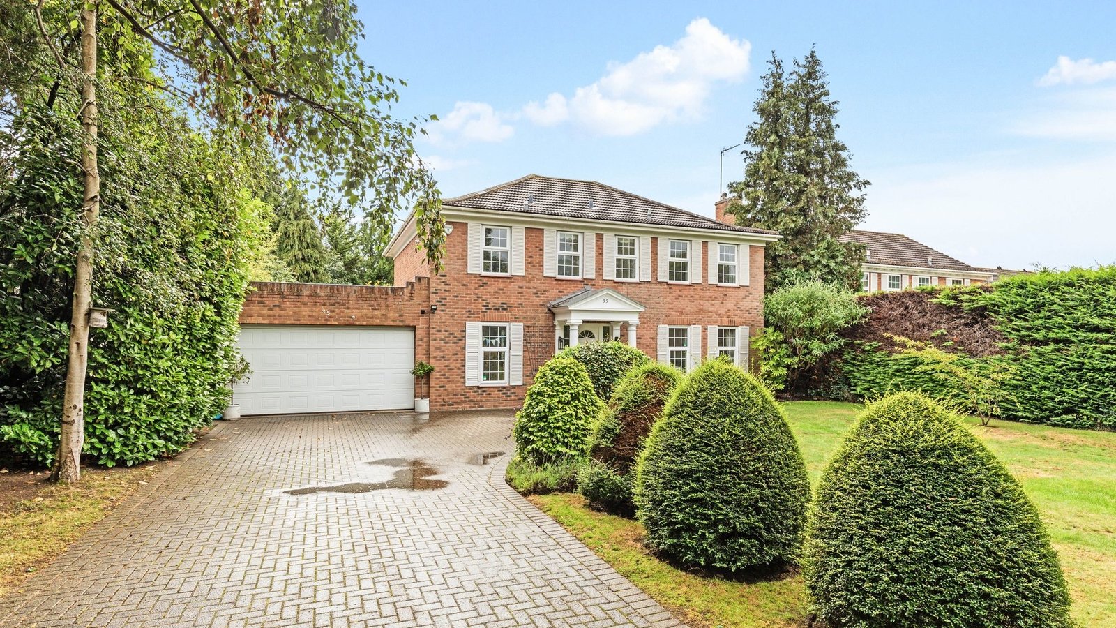 4 bedroom house for sale in Pine Walk, Cobham, KT11 2HJ Grosvenor Surrey