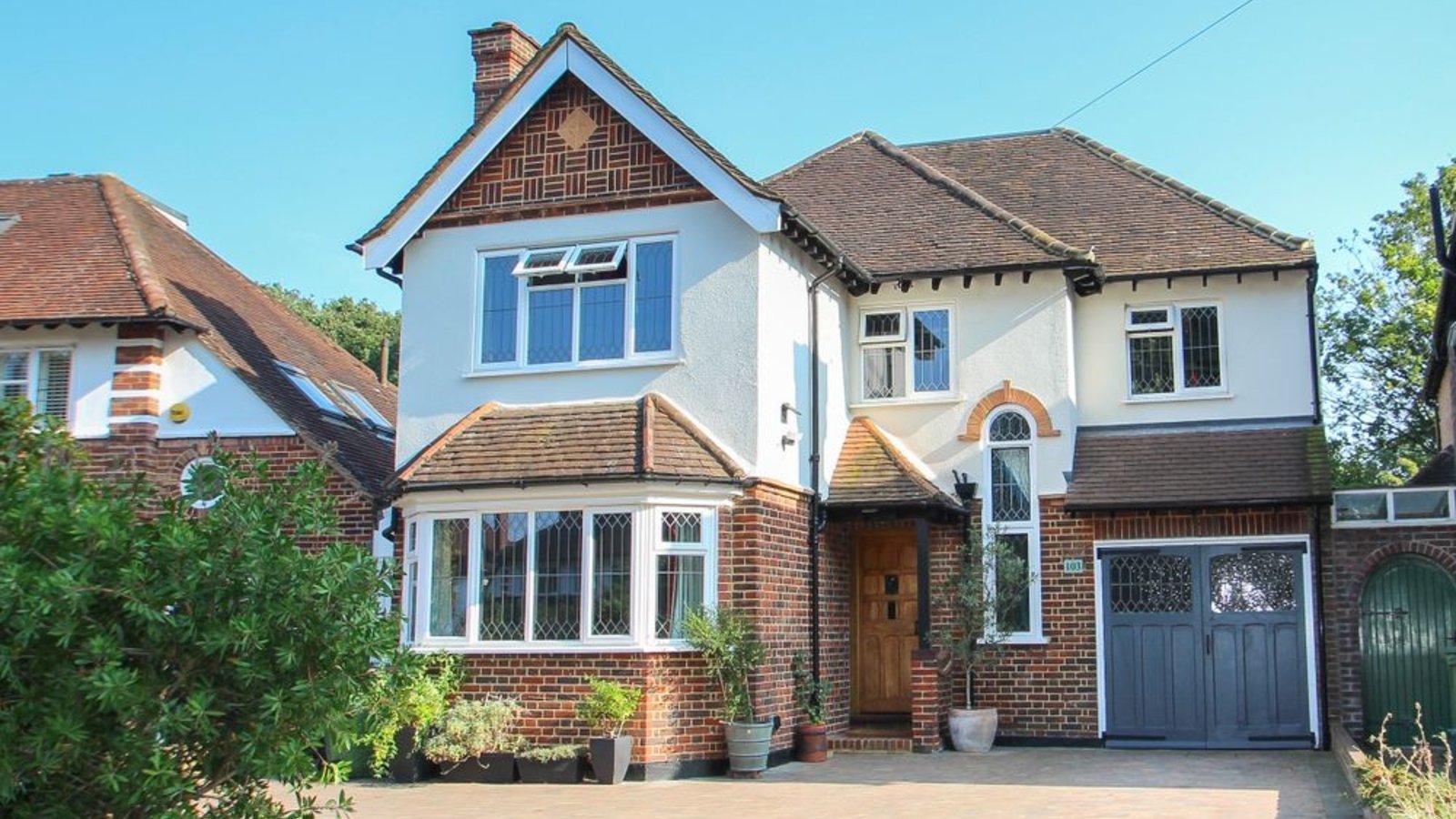 4 bedroom house to rent in Claygate Lane, Esher, KT10 0BH Grosvenor