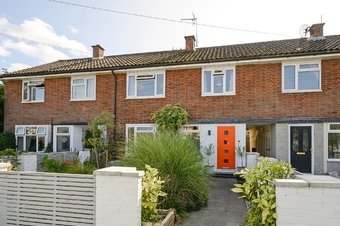 3 Bedroom house Sale Agreed, Brookfield Gardens,  Claygate, KT10