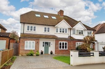 4 Bedroom house Sale Agreed, Couchmore Avenue,  Hinchley Wood, KT10