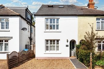 4 Bedroom house Sale Agreed, Hogshill Lane,  Cobham, KT11