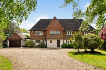 5 Bedroom house Sale Agreed, Leigh Hill Road,  Cobham, KT11