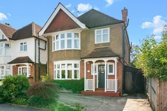 4 Bedroom house Under Offer, Summerlease,  13 Loseberry Road, KT10