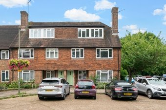 3 Bedroom maisonette Under Offer, Station Approach,  Hinchley Wood, KT10