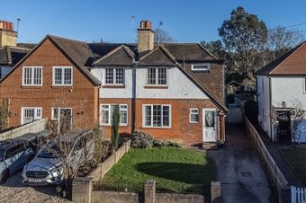 3 Bedroom house Sale Agreed, Telegraph Lane,  Claygate, KT10