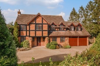 5 Bedroom house Sale Agreed, The Park,  Great Bookham, KT23