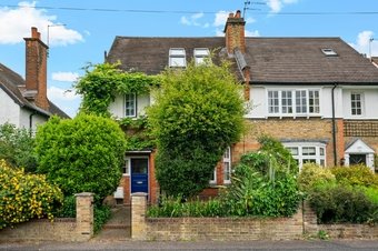 4 Bedroom house To Let, Thorkhill Road,  Thames Ditton, KT7