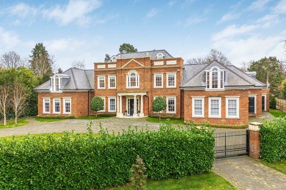 Similar Properties Oxshott Rise,  CobhamGrosvenor Surrey
