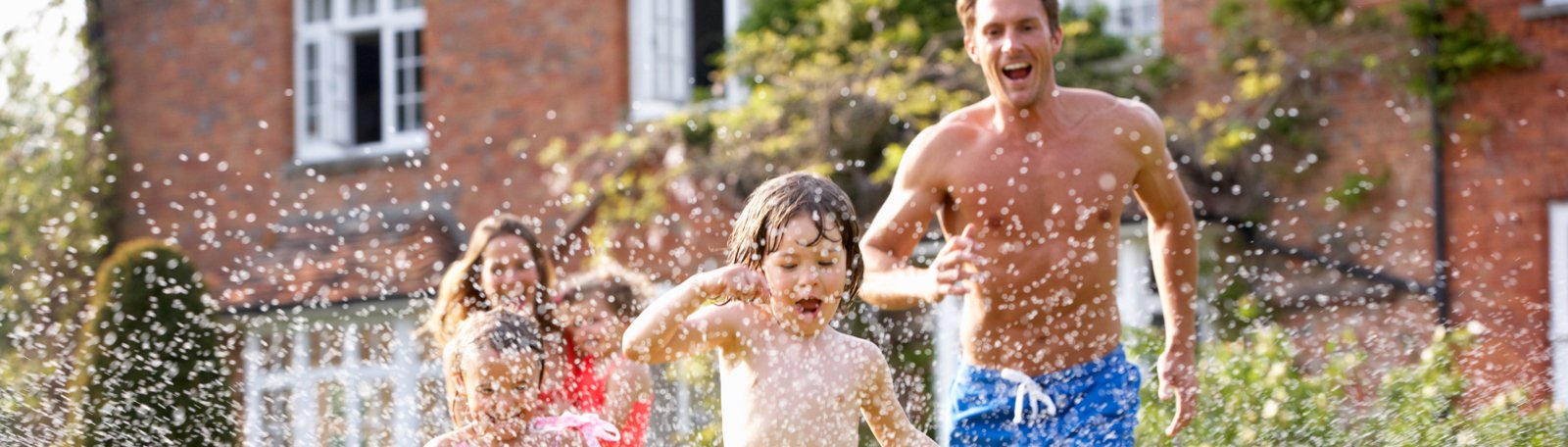 How to keep cool, calm & carry on during a heatwave